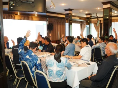 Tuesday, October 7, 2025 at 4_00 p.m. Phuket Chamber of Commerce There was a meeting of the Phuket Chamber of Commerce Executive Committee No. 10_2025. (1) Tuesday, October 7, 2025 at 4_00 p.m. Phuket Chamber of Commerce There was a meeting of the Phuket Chamber of Commerce Executive Committee No. 10_2025. (1)
