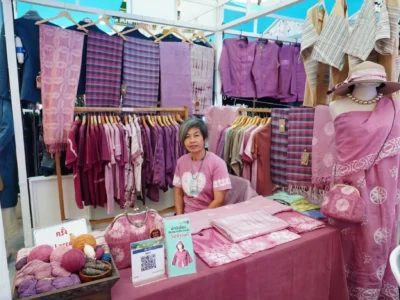 Wednesday, October 22, 2025 Mr. Phonthep Ruairin, Phuket Chamber of Commerce Director Attended the opening ceremony of _Lampang Roadshow to Andaman_ (6)