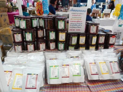 Wednesday, October 22, 2025 Mr. Phonthep Ruairin, Phuket Chamber of Commerce Director Attended the opening ceremony of _Lampang Roadshow to Andaman_ (8)