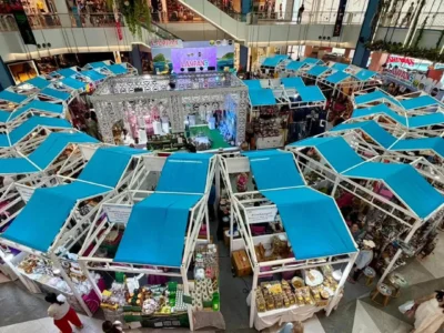 Wednesday, October 22, 2025 Mr. Phonthep Ruairin, Phuket Chamber of Commerce Director Attended the opening ceremony of _Lampang Roadshow to Andaman_ (9)