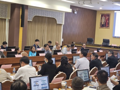 Meeting with the regulator and the private sector to solve the problem of the Phuket control panel.3